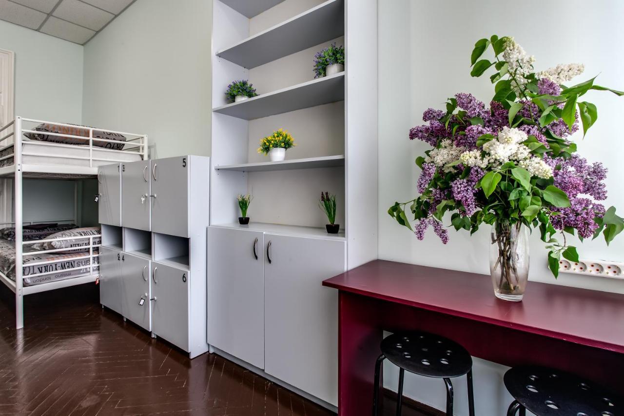 Mister Hostel Lviv Eksteriør billede
